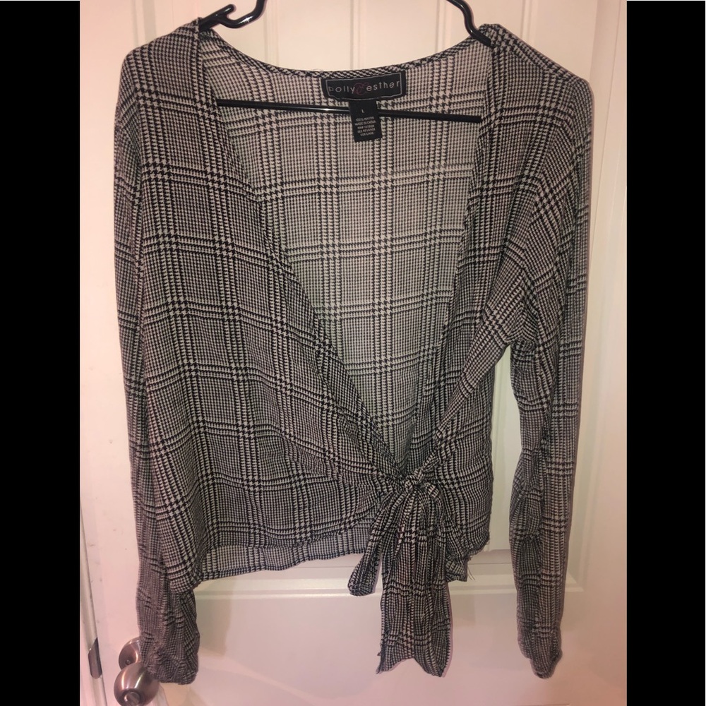 Dainty T-shirt